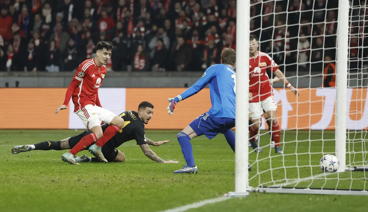 Real Madrid akhirnya menang 3-2 berkat gol Dani Ceballos dan dua gol Joselu. (Odd ANDERSEN / AFP)