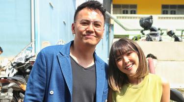 Cara Wijaya Saputra Mendekatkan Diri Dengan Gempita News Entertainment Fimela Com