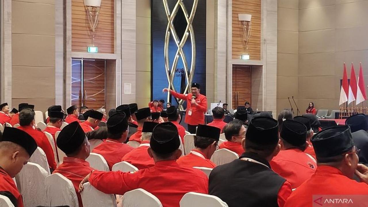 Bimtek PDIP Perkuat Konsolidasi Fraksi Se-Indonesia, Djarot Ungkap Pentingnya Marhaenisme
