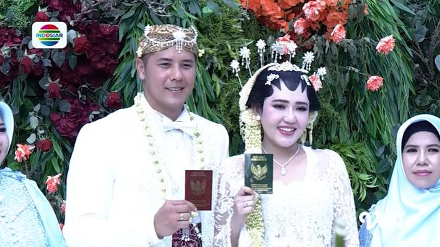 6 Momen Akad Nikah Via Vallen dan Chevra Yolandi, Kental dengan Adat Jawa