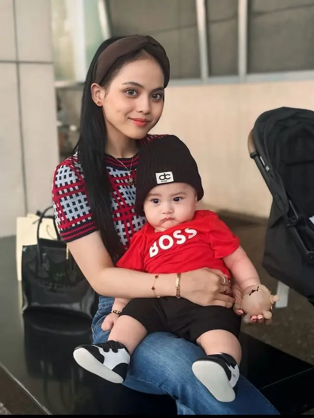 Putri Isnari