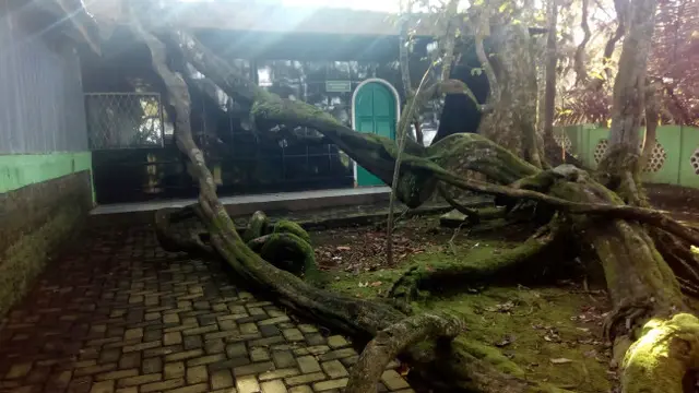 Makam Petilasan Raja Padjajaran Garut