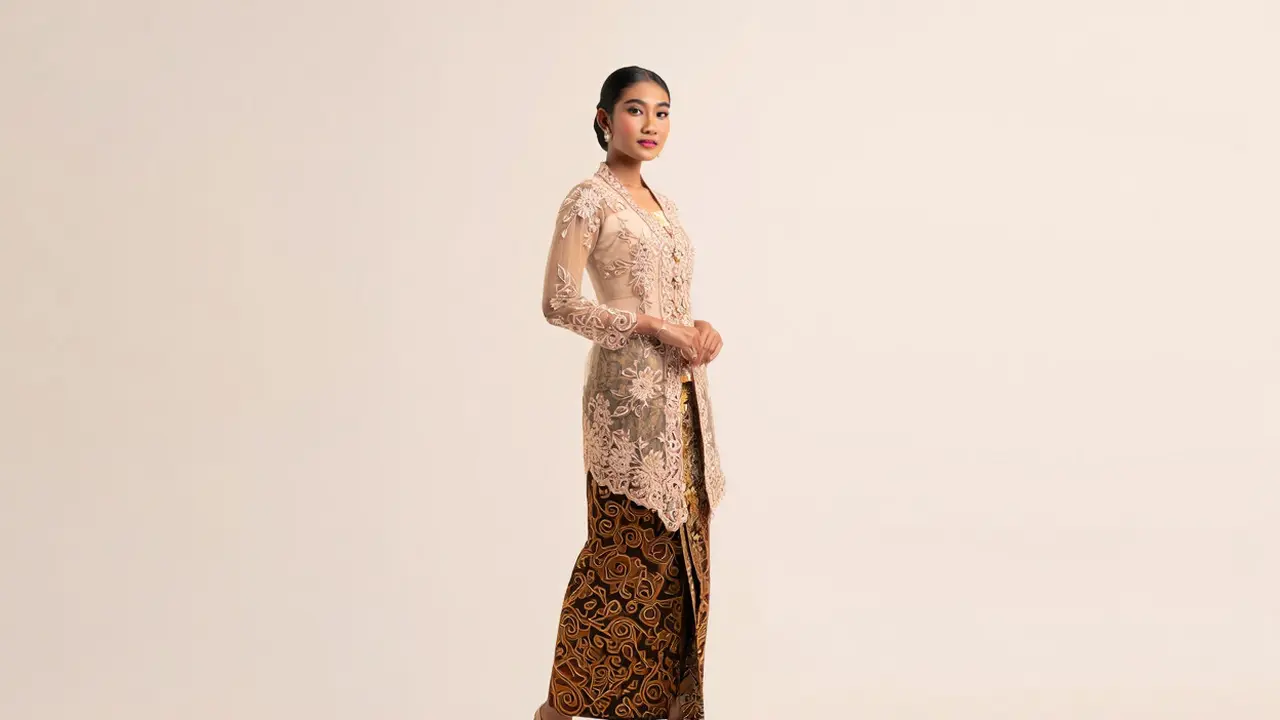 Tips Memilih Rok Batik untuk Kebaya/ Ilustrasi gambar oleh AI
