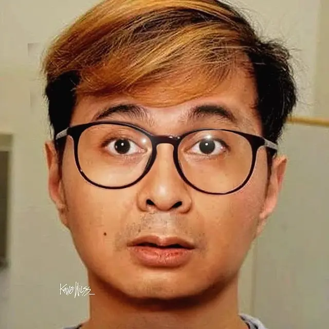 6 Editan Foto Raditya Dika Ini Bikin Senyum Sendiri