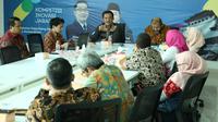 Kepala Badan Strategi Kebijakan Dalam Negeri Yusharto Huntoyungo saat audiensi dengan Badan Penelitian dan Pengembangan Daerah (BP2D) Provinsi Jawa Barat di Kota Bandung. (Istimewa)