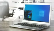 Ilustrasi Laptop Windows 10. Kredit: Photo Mix from Pixabay