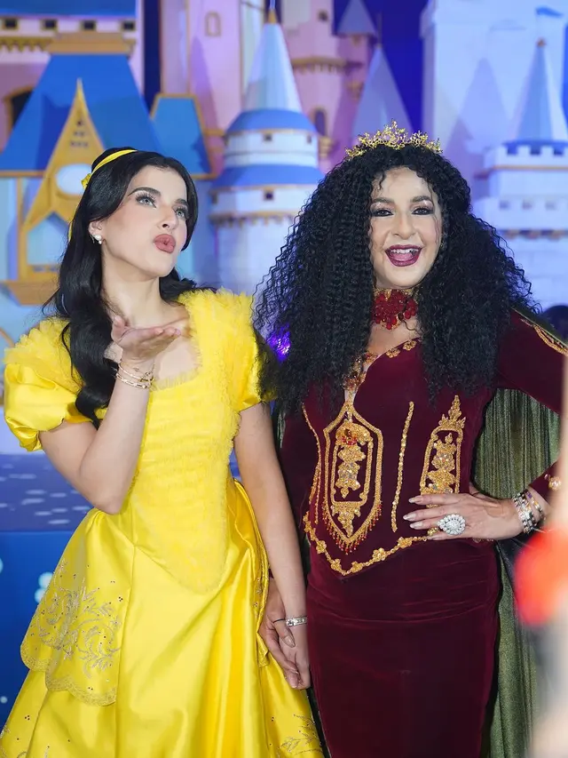 6 Gaya Keluarga Tasya Farasya Cosplay Jadi Karakter Disney di Pesta Ulang tahun Maryam dan Isa, Semuanya Totalitas!