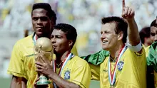 Romario (tengah) mengantarkan Timnas Brasil juara Piala Dunia 1994 di Amerika Serikat. (DANIEL GARCIA / AFP)