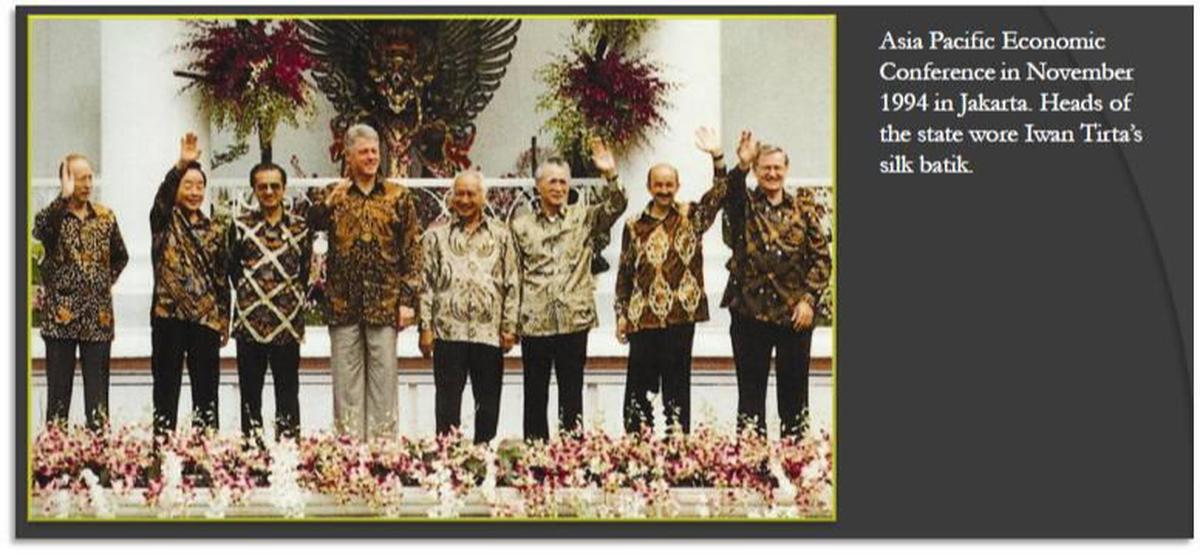 Diplomasi kain batik