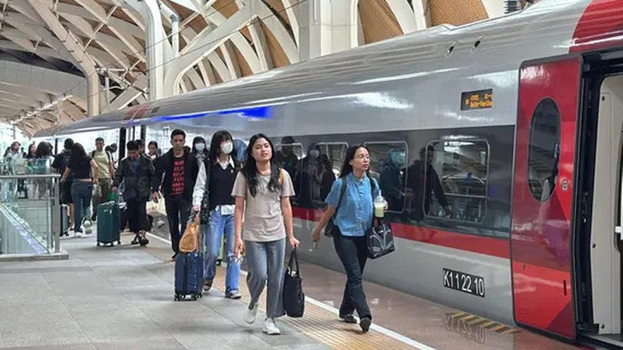 Danantara dan KAI Putar Otak Cari Solusi Beban Utang Proyek Kereta Cepat