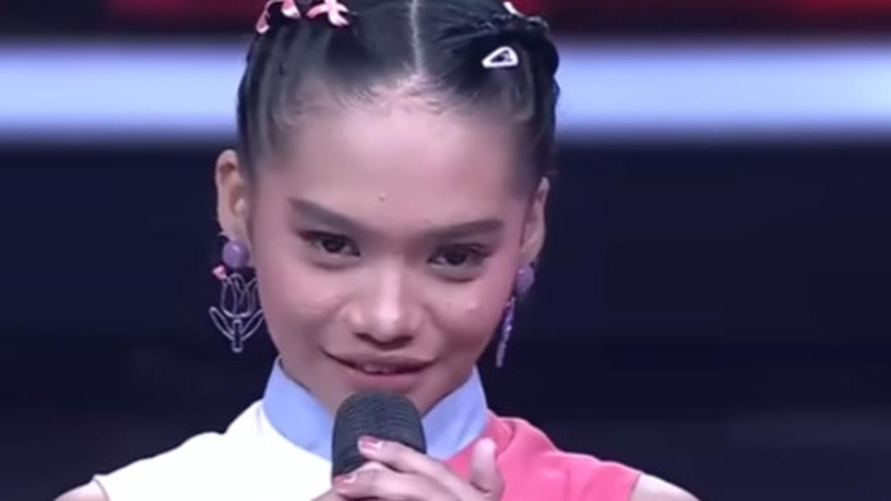 Wika Salim dan Yulia