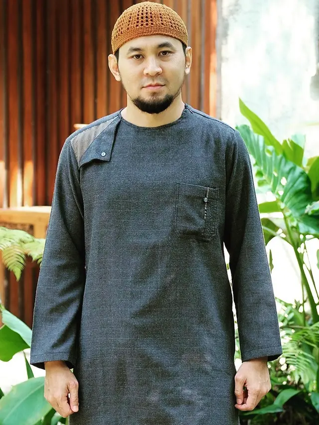 6 Potret Terbaru Personel Band Putuskan Hijrah, Pilih Tinggalkan Musik