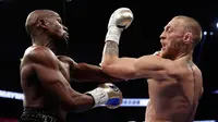 Takluk dari Mayweather, McGregor Tidak Puas dengan Wasit