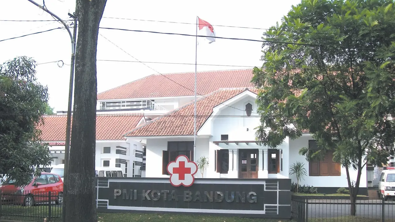 Pengalaman Mistis Petugas PMI Bandung Angkat Korban Kecelakaan