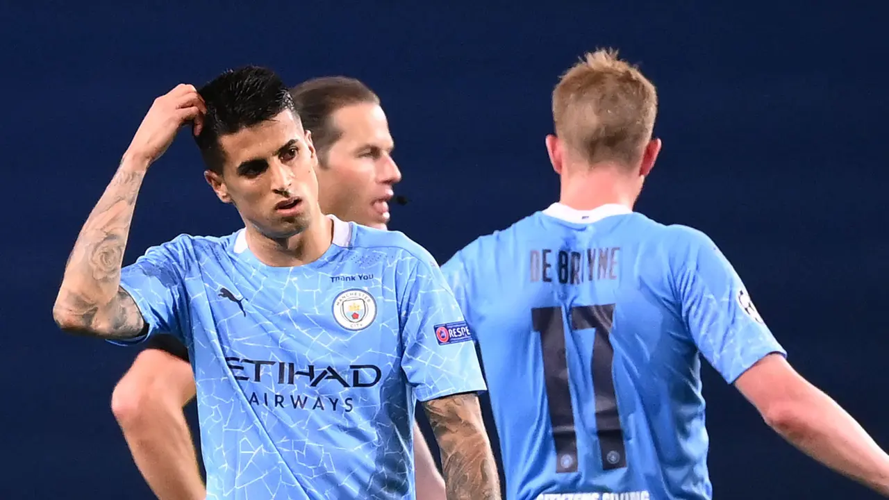 Reaksi Pemain Manchester City Usai Peluit Panjang Laga Melawan Lyon Berbunyi