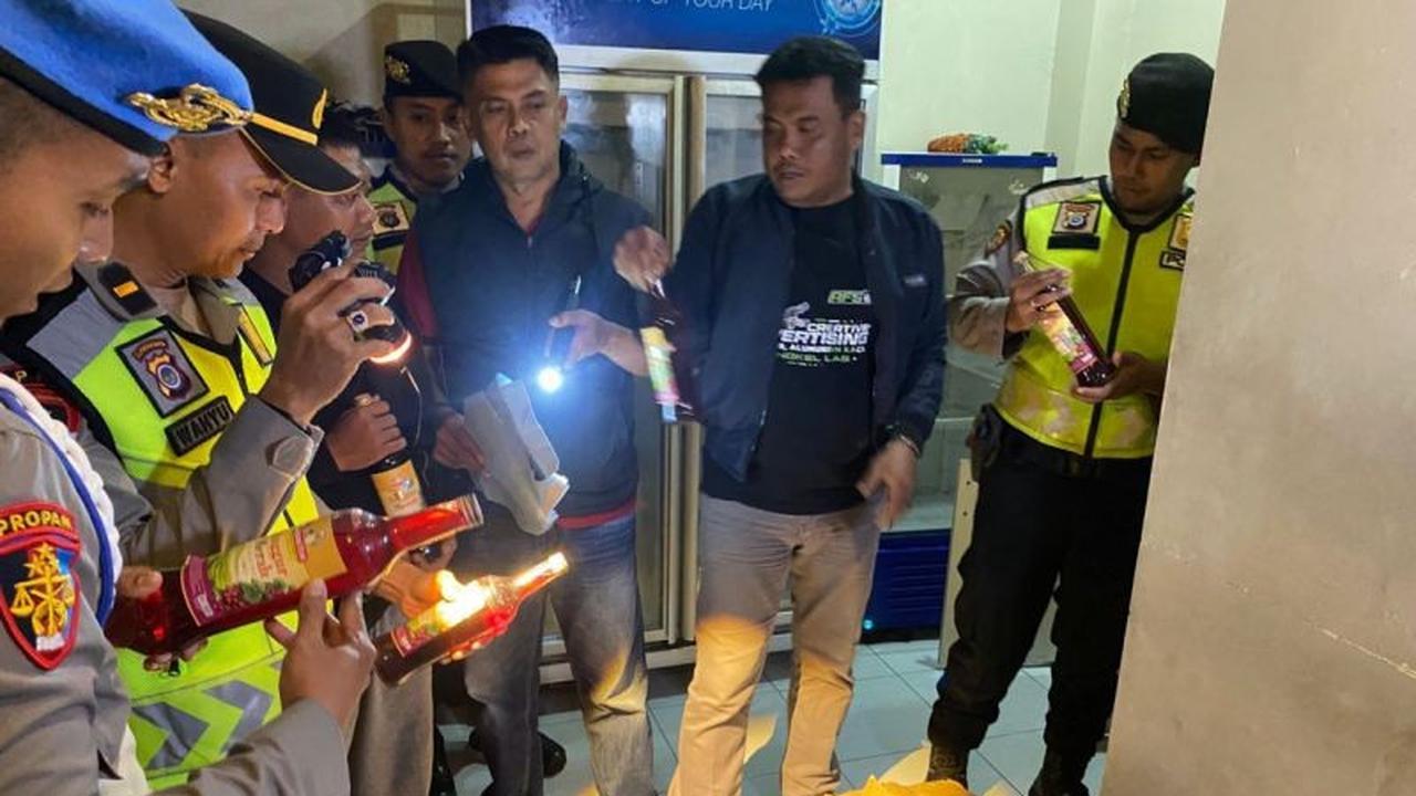 Polres Bantul Sita 72 Botol Minuman Keras Ilegal dari Gerai di Banguntapan