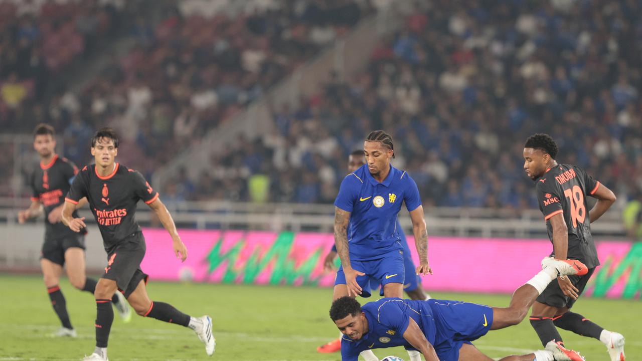 Chelsea Bungkam AC Milan 3-0