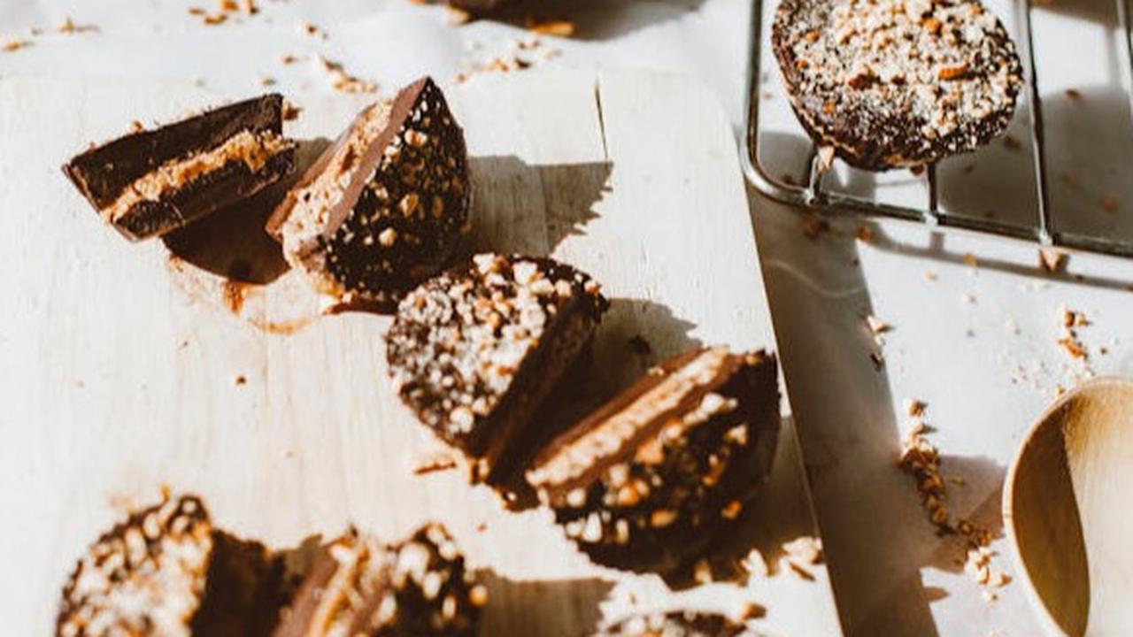 Ilustrasi Kue Kering Cokelat