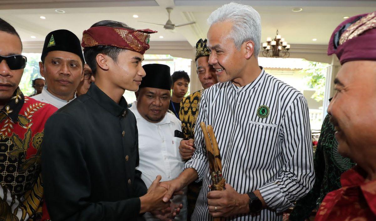 Pria yang akrab disapa Awiek ini menuturkan, Ganjar memiliki stamina dan fisik yang bagus.