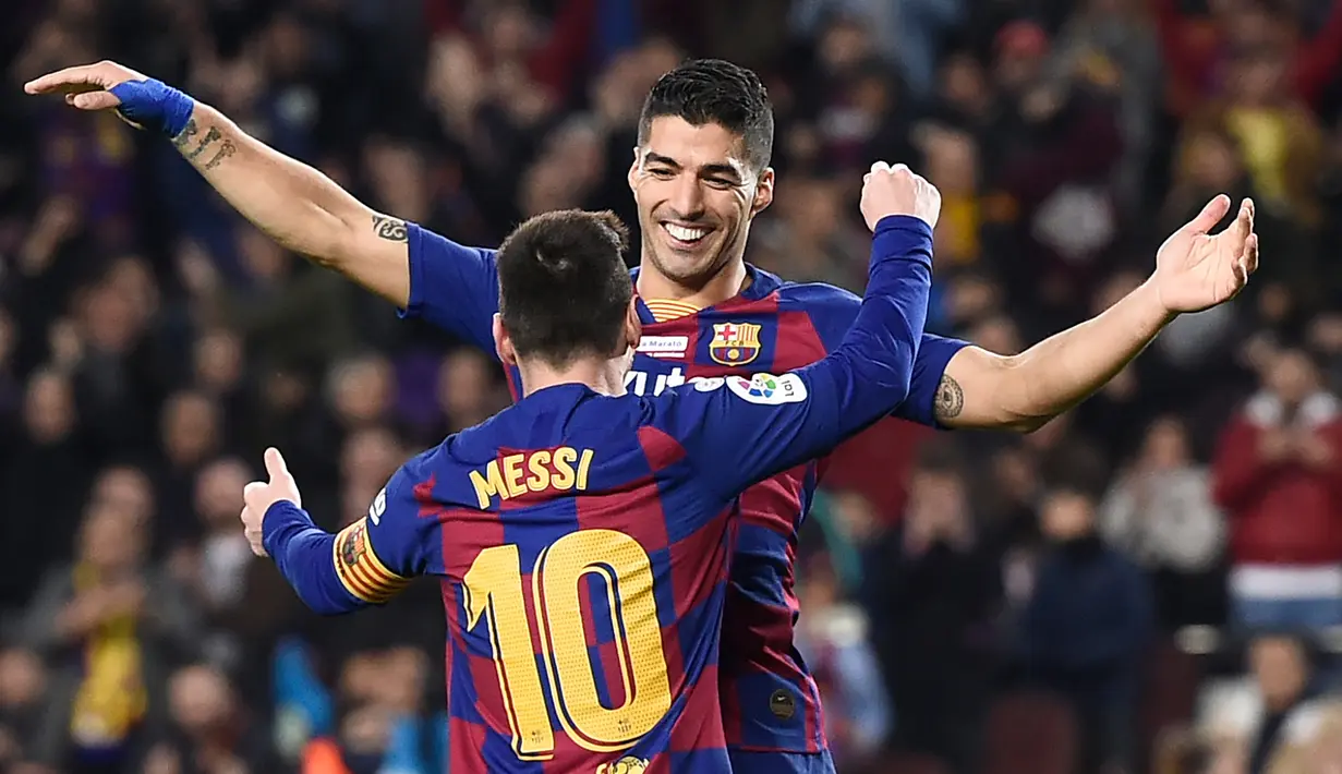 5. Luis Suarez - Suarez dan Messi memiliki koneksi yang apik pada lini serang Barcelona. Kedua pemain sempurna untuk satu sama lain, mereka finisher yang mumpuni, punya dribel hebat, dan senang saling menciptakan peluang untuk rekannya.(AFP/Josep Lago)