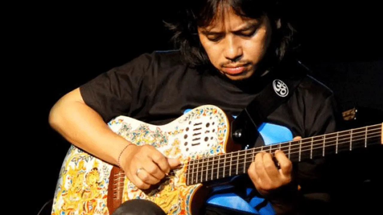 Dewa Bujana