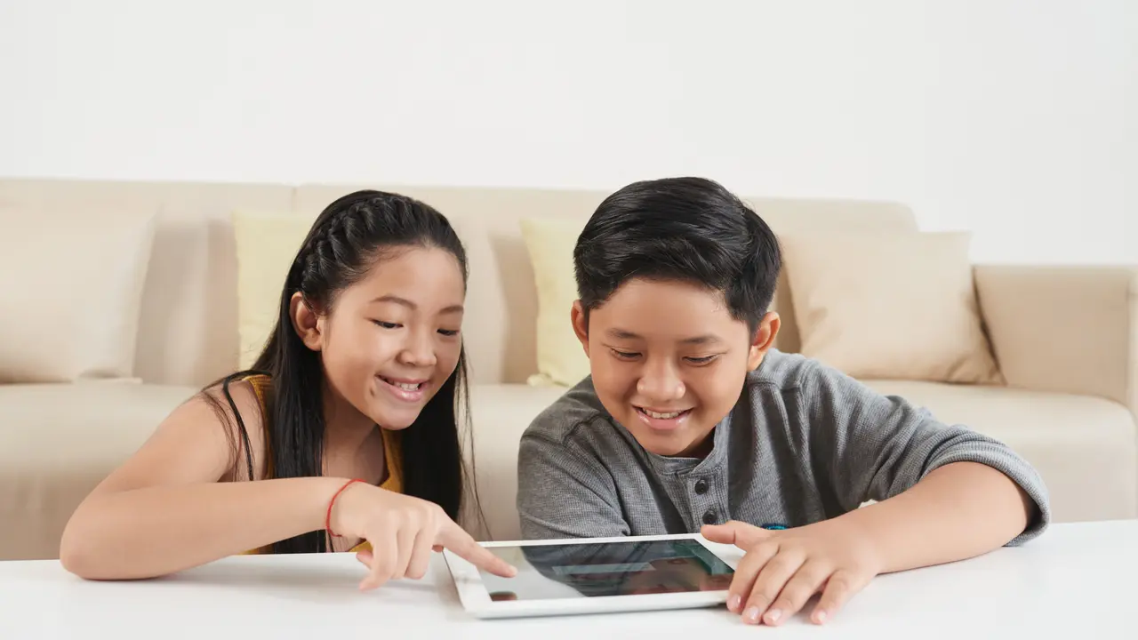 Fitur untuk membatasi dan mengawasi anak di era digital