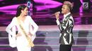 Penyanyi Rizky Febian saat tampil pada malam final Miss Grand Indonesia 2018 di JCC Jakarta, Sabtu (21/7). Rizky Febian membawakan dua lagu pada malam final. (Liputan6.com/Angga Yuniar)