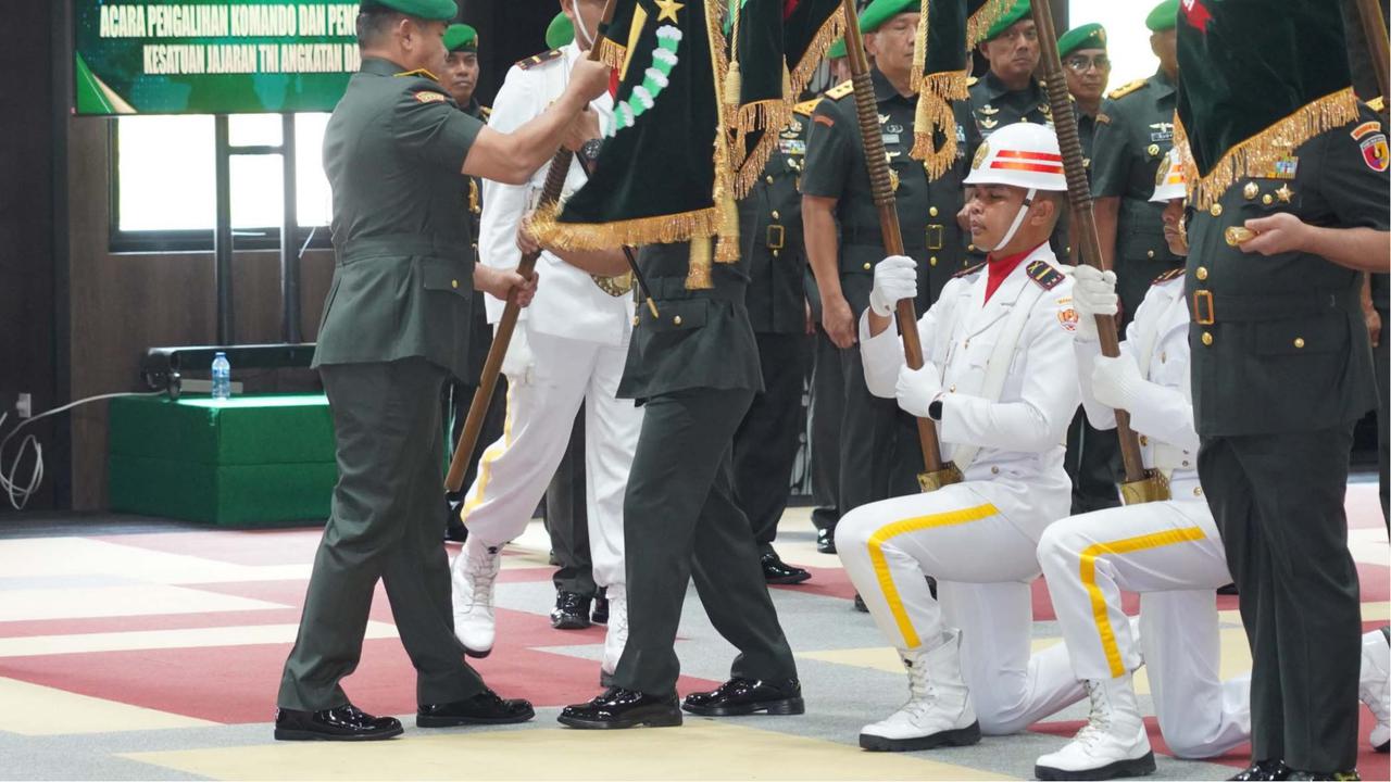 FOTO: Kasad Pimpin Pengalihan Komando Enam Kodam Baru