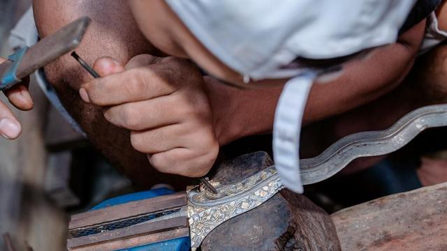 Keris dari Desa Wisata Aeng Tong-tong Jadi Suvenir untuk Delegasi G20