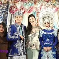 Raline Shah sudah sekian kali menjadi lawan akting Fedi Nuril di beberapa film. Melihat Fedi resmi menikah, ia pun mengungkapkan isi hatinya.
