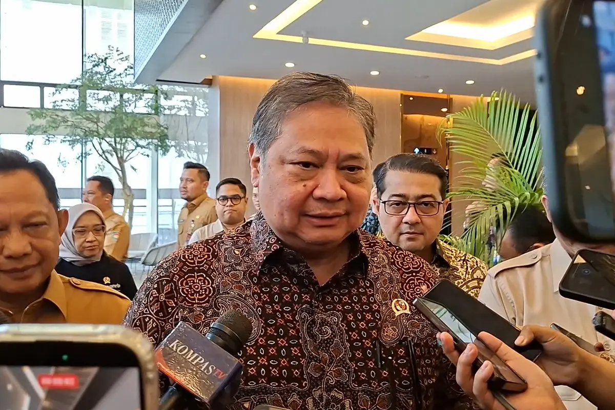 Menteri Koordinator Bidang Perekonomian, Airlangga Hartarto menjelaskan mengenai stimulus ekonomi