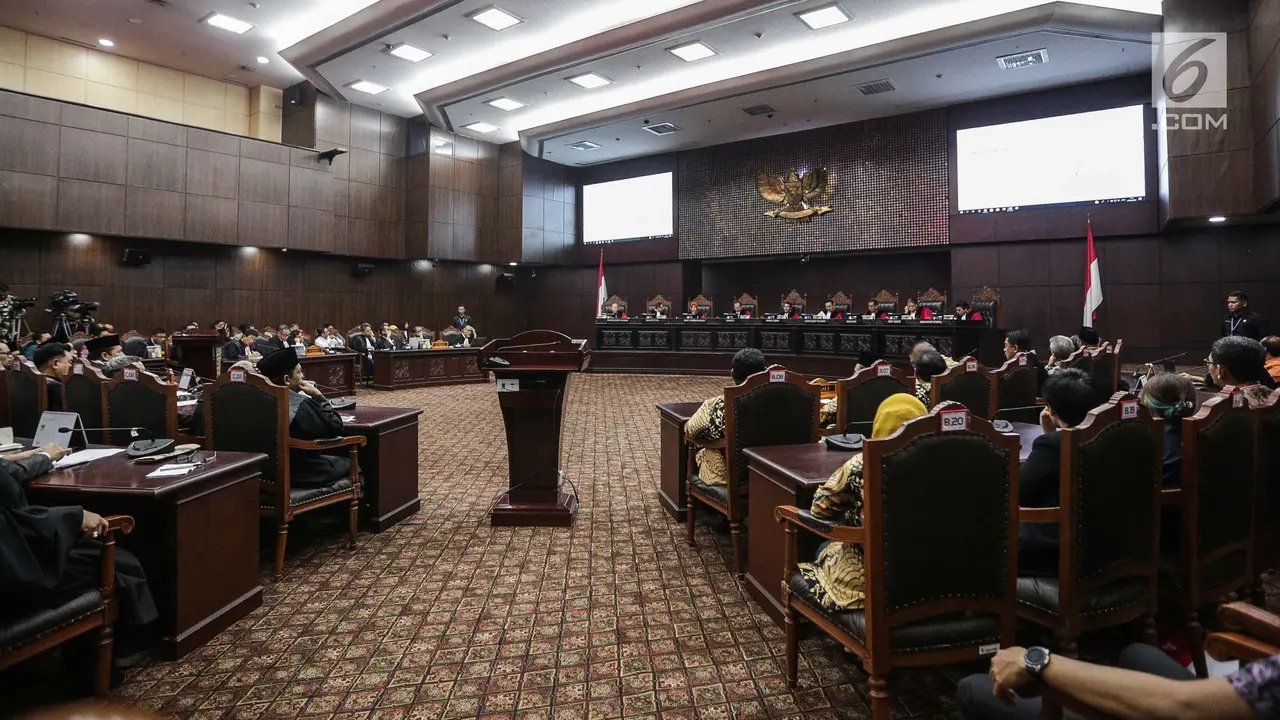 Pembukaan Sidang Putusan MK