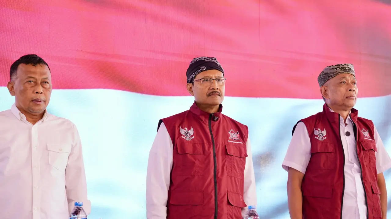 Mensos Saifullah Yusuf (Gus Ipul) meresmikan pembukaan Masa Pengenalan Lingkungan Sekolah (MPLS) di Sekolah Rakyat Terintegrasi (SRT) 5 Ponorogo, Senin (4/8/2025)