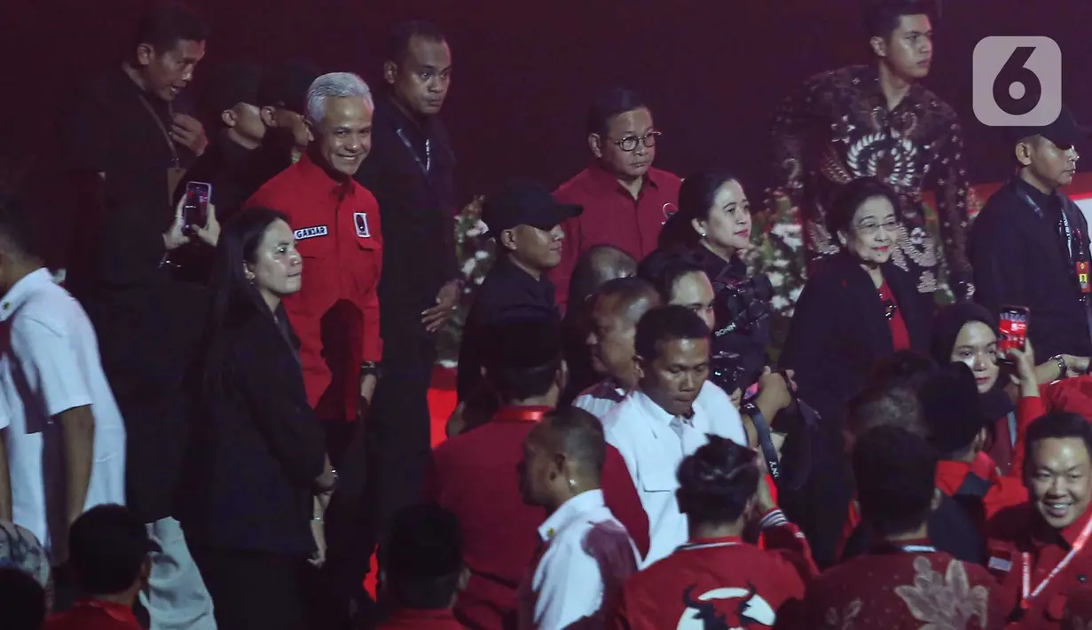 Megawati Soekarnoputri tiba di lokasi acara sekitar pukul 13.00 WIB. (Liputan6.com/Angga Yuniar)
