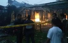 Genset korsleting, 4 rumah di Asrama Brimob Pekanbaru terbakar