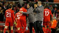 Liverpool menaklukkan FC Augsburg pada leg kedua babak 32 besar Liga Europa di Anfield, Liverpool, Jumat (26/2/2016) dini hari WIB. (Reuters/Andrew Yates)
