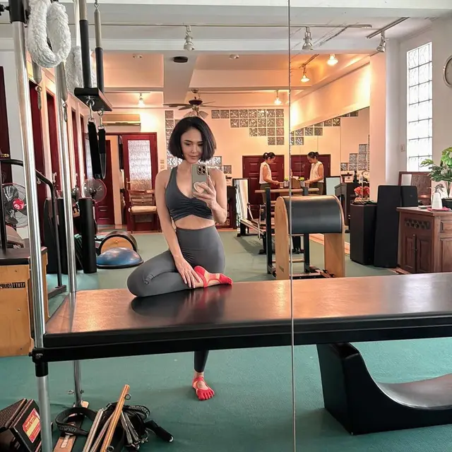 Yuni Shara