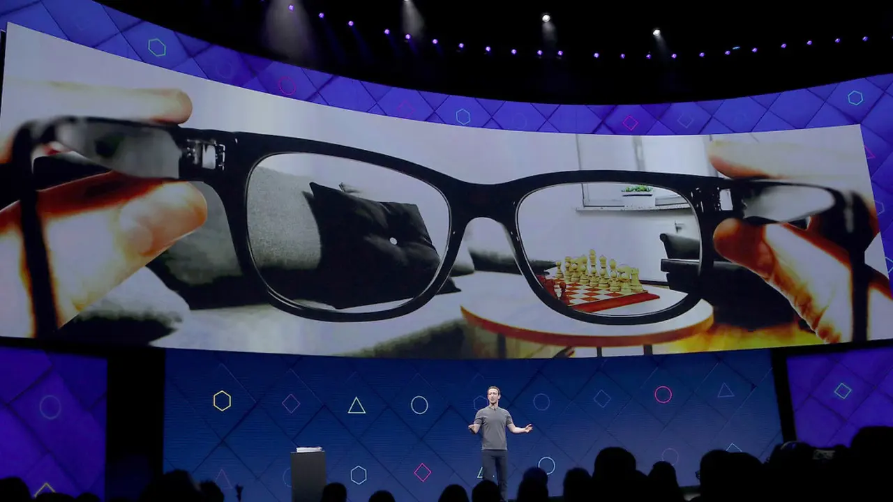 Gandeng Ray-Ban, Facebook Garap Kacamata AR