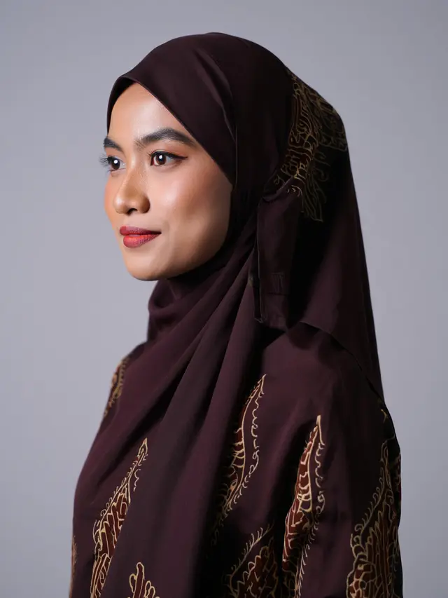 Model Gamis Batik Syar'i Slim Fit tapi Tetap Sopan