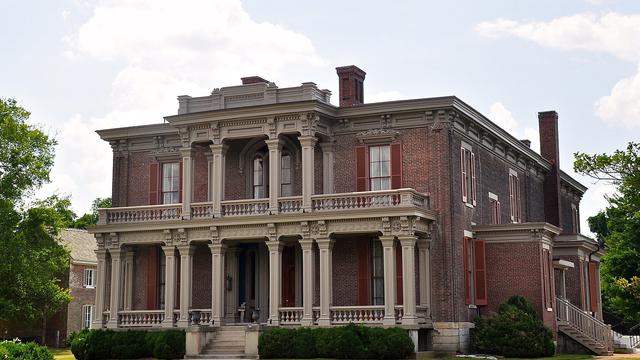 Two Rivers Mansion