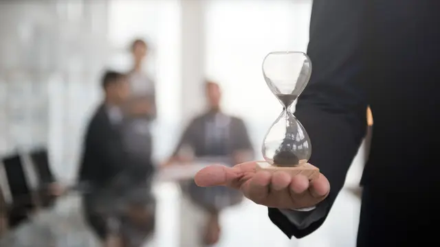 3. Mampu Mengelola Waktu dengan Baik