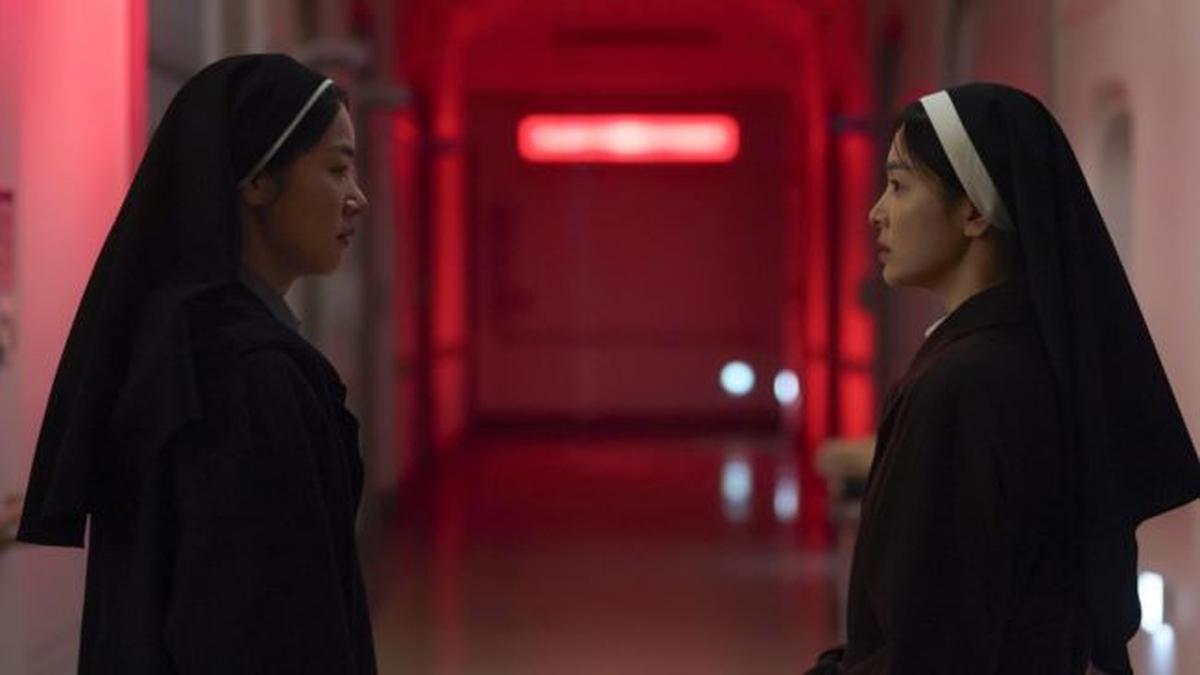 Review Film DARK NUNS yang Dibintangi Song Hye Kyo, Penuh Ketegangan dan Kejutan