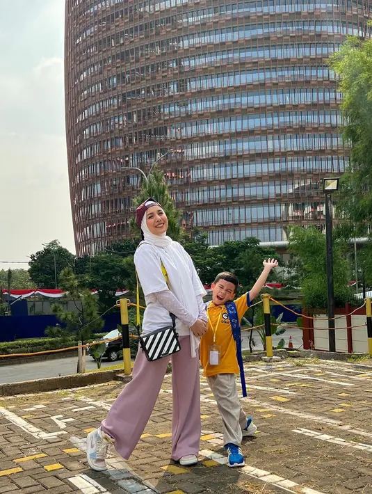 (Instagram/tya_ariestya)