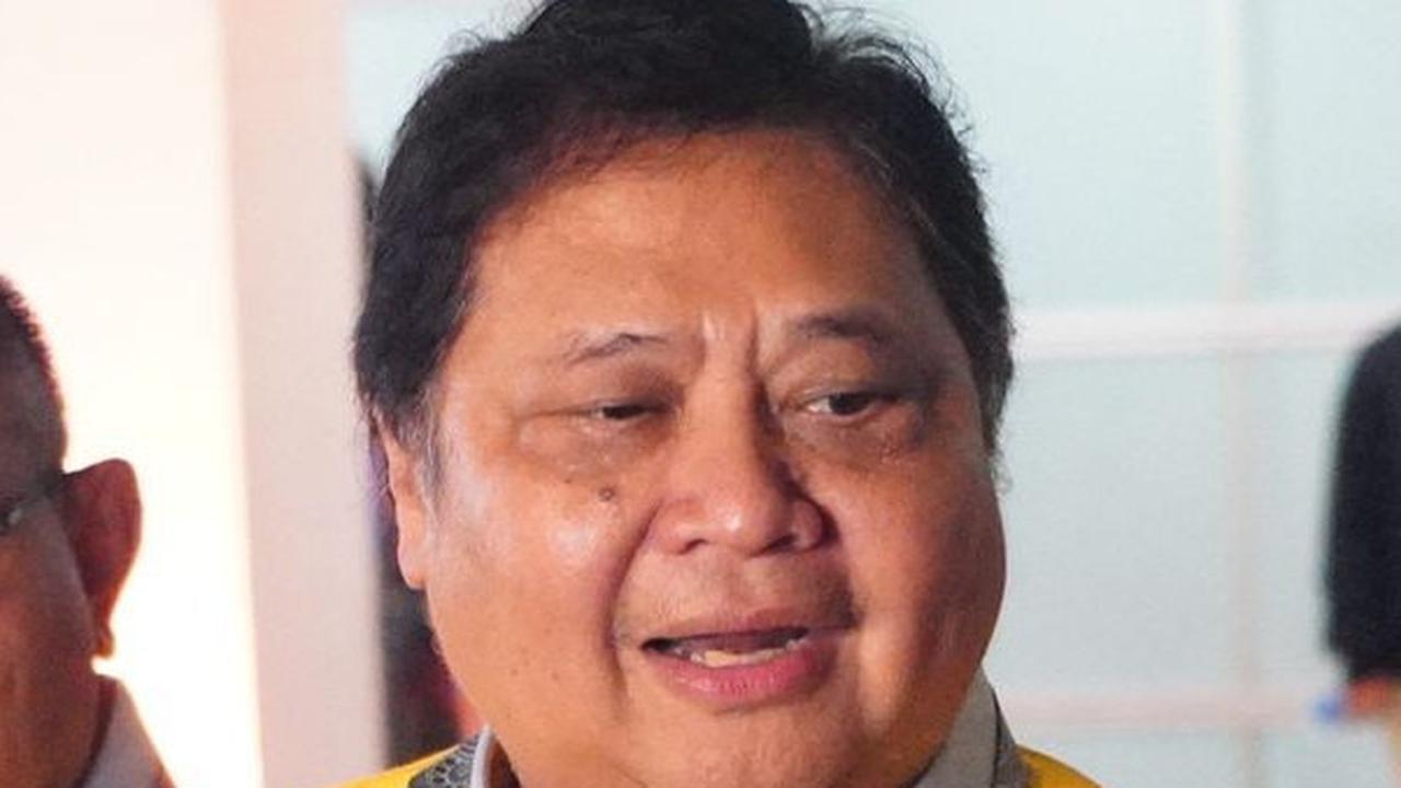 Airlangga Minta Relawan di Garut Tidak Libur untuk Menangkan Prabowo-Gibran