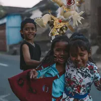 Ilustrasi anak Indonesia (Photo by Tbel Abuseridze on Unsplash)
