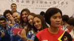 Para atlet dari Italia berfoto bersama jelang pembukaan Kejuaraan Dunia Karate Junior, Cadet dan U-21 di Indonesia Convetion Exhibition (ICE), Bumi Serpong Damai, Tangerang, Kamis (12/11/2015). (Bola.com/Vitalis Yogi Trisna)