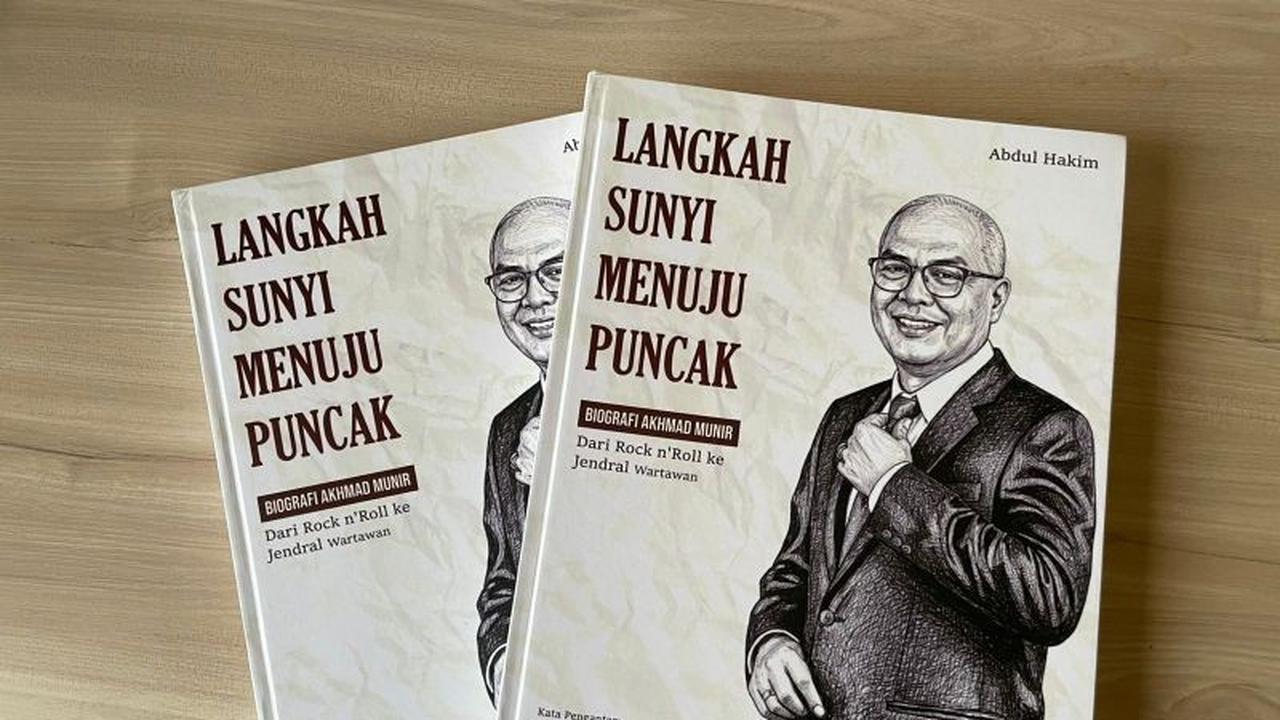 Langkah Sunyi Menuju Puncak: Kisah Akhmad Munir dan Integritas Jurnalis di Era Digital