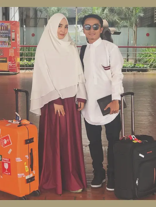 Melalui instagram Salmafina Khairunnisa juga beberapa kali menjawab warganet terkait kasus rumah tangga yang sedang dihadapi. Seperti pertanyaan@murnawatit yang menanyakan kisruh rumah tangganya. (Instagram/taqy_malik)