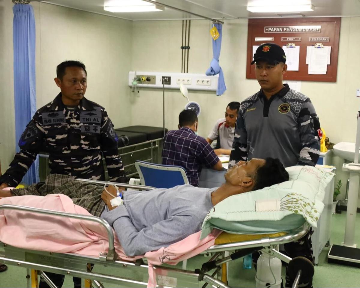 TNI AL KRI RJW-992 Sandar Sibolga Sukses Laksanakan Operasi Bedah Darurat Bagi Masyarakat