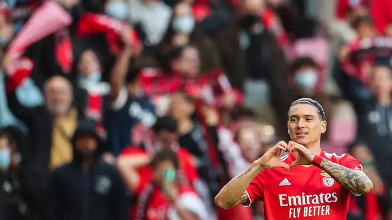Darwin Nunez Dibanderol Rp1,5 Triliun oleh Liverpool